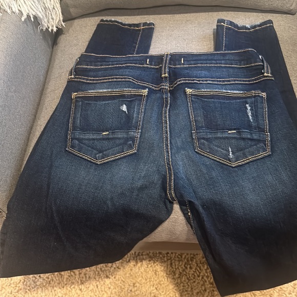 Flying Monkey Platinum Skinny Stretch Jeans! 💙 - Picture 4 of 11